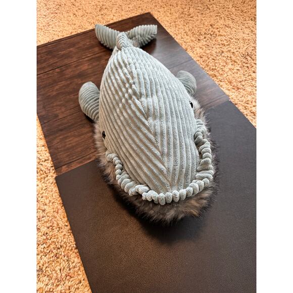 Jellycat Huge Wiley Whale NeW FAST SHIP Retired Jellycat - Picture 4 of 13